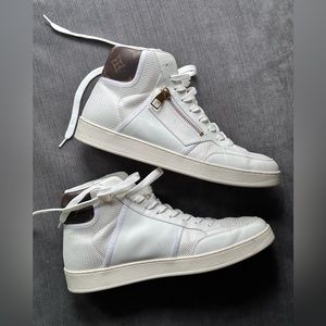 Louis Vuitton High Top Sneaker